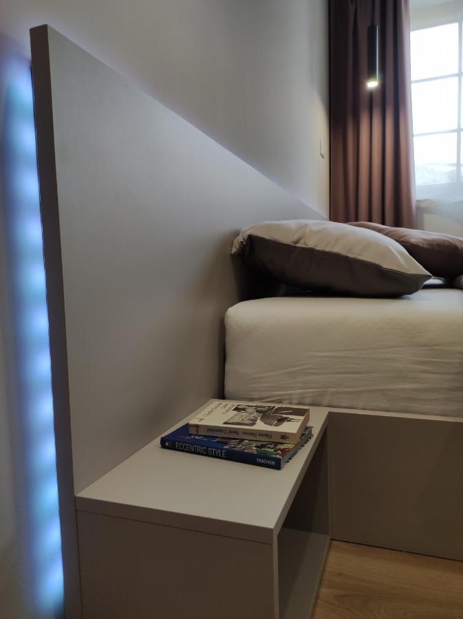 Boutique Rooms By Petric Winery Dobravlje Exterior photo