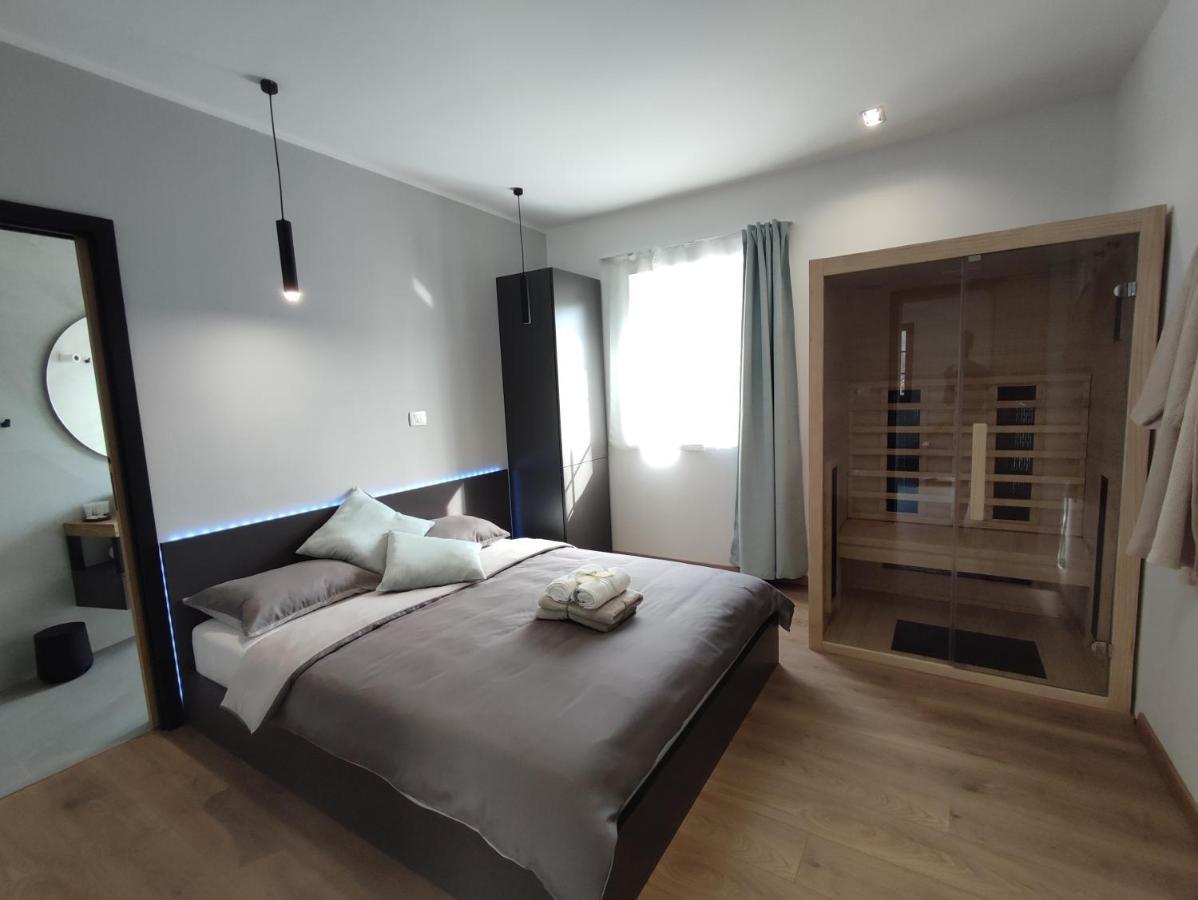 Boutique Rooms By Petric Winery Dobravlje Exterior photo